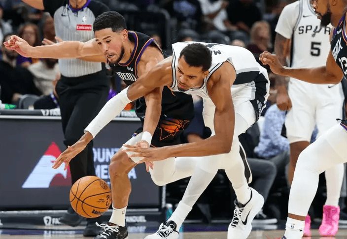 包含门兴格拉德巴赫内部会议纪要流出：国际比赛日防线松动，NBA总决赛使命明确，资深球员宣示担当的词条