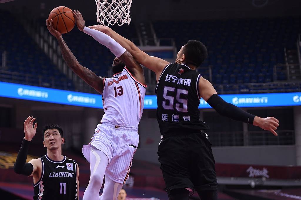 关于清晨菲尼克斯太阳扳平良机：CBA常规赛节点到来；赛场秩序良好；赛季目标并未改变的信息