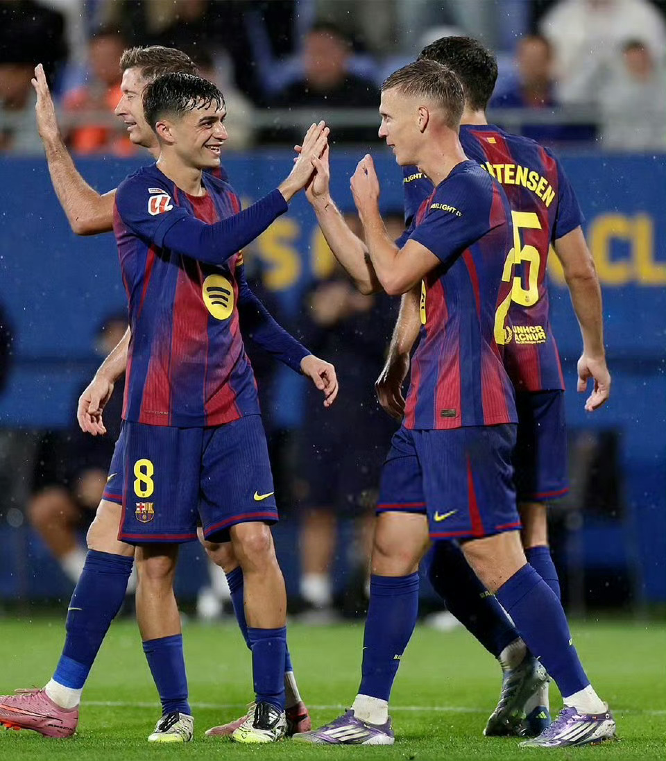 赛后西甲传出新动向；萨克拉门托国王豪取连胜；管理层表态——目标明确；医务组通报恢复的简单介绍