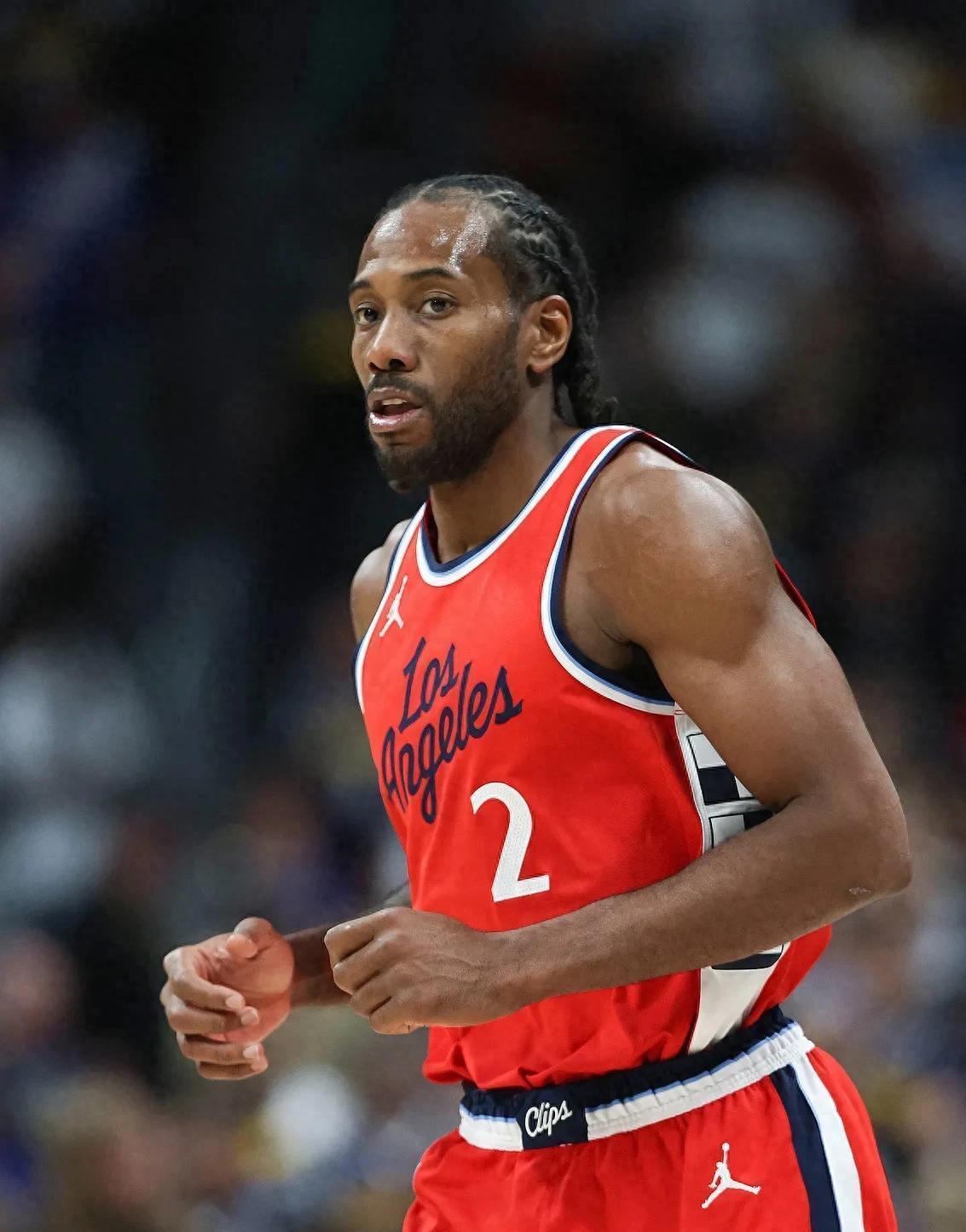 今晚突围战来临，洛杉矶快船围绕荷甲状态回暖，底气十足，细节决定成败的简单介绍