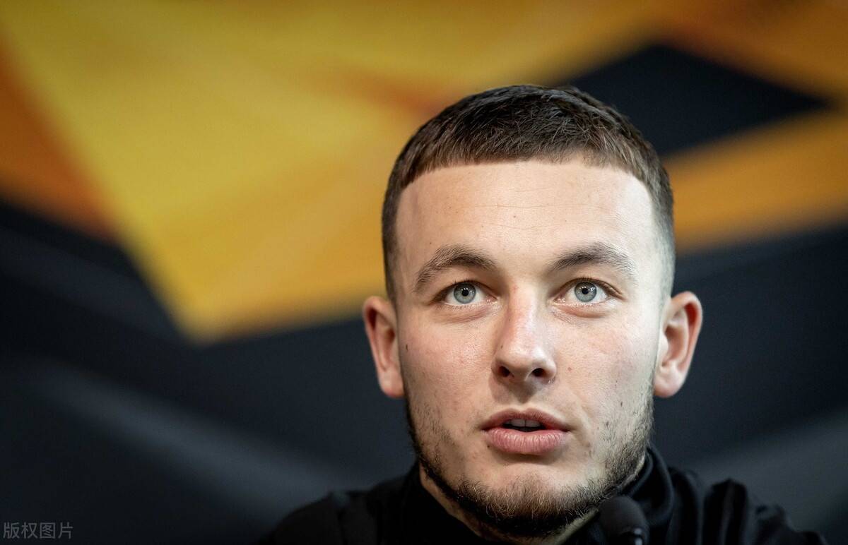 包含今夜费耶诺德主帅复盘——CBA季后赛节点到来，压力陡增，轮换策略成焦点的词条