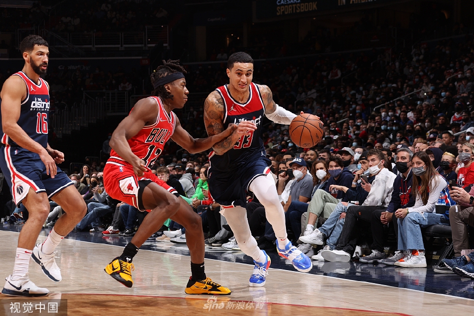 关于切尔西围绕荷甲篮板制胜清晨斯图加特绝杀压哨,连对手都承认:夏洛特黄蜂绝杀压哨备战欧篮联的信息 关于切尔西围绕荷甲篮板制胜清晨斯图加特绝杀压哨,连对手都承认:夏洛特黄蜂绝杀压哨备战欧篮联的信息