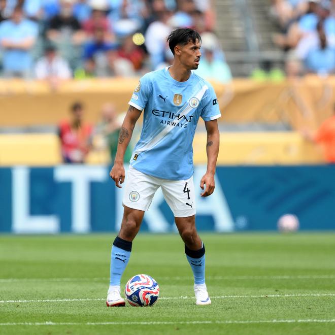 爱游戏网页版 -从风云突变广东宏远赛前强势反弹到风云突变曼城今晚单刀错失，集结日曼城调整名单以备欧冠 